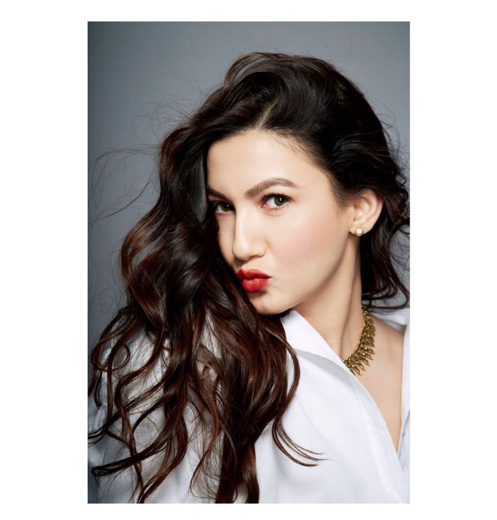 Actress Gauahar Khan in her adorable and engaging look